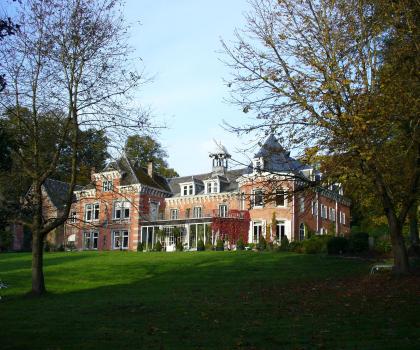 Chateau De Hodbomont, Тё