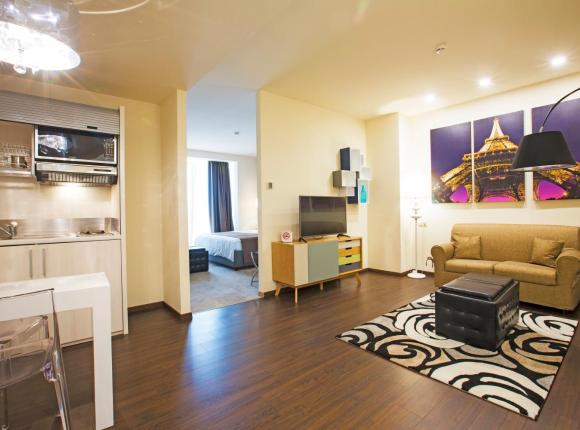 Отель Opera Suite