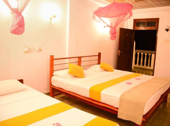 Shanthi Beach Resort