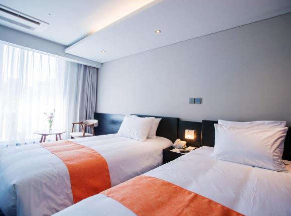 Howard Johnson Jeju Hotel Yeondong, Чеджу