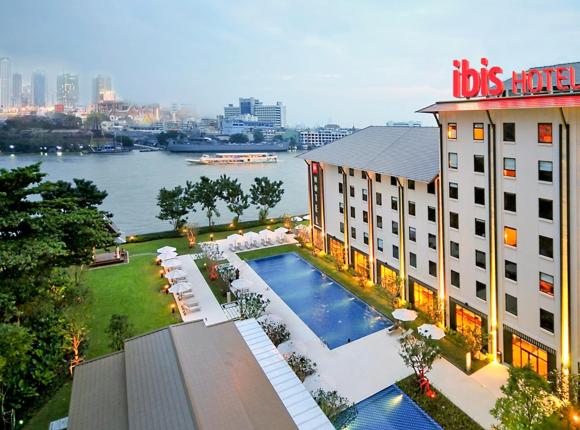 Отель Ibis Bangkok Riverside