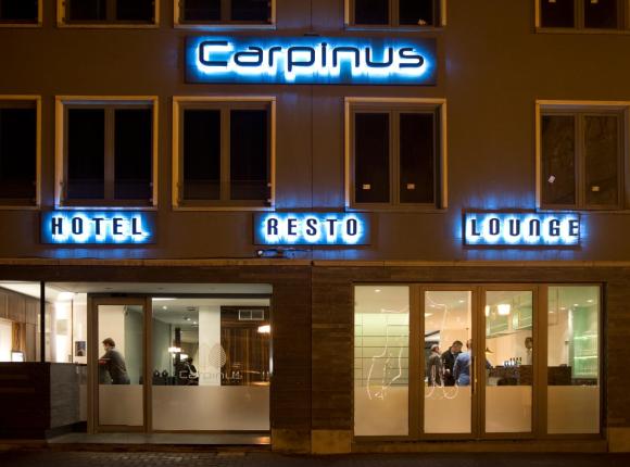 Hotel Carpinus, Левен