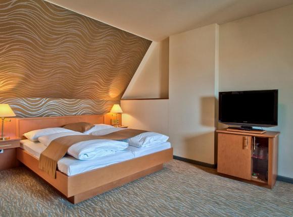 Club Hotel Cortina, Вена