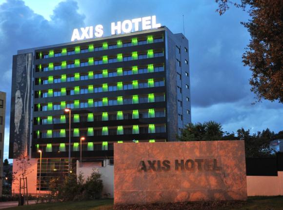 Axis Porto Business & Spa Hotel, Порту