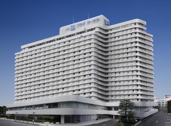 Hotel Plaza Osaka, Осака