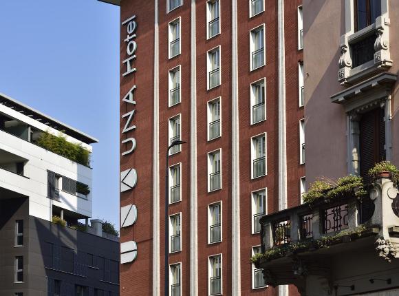 UNA Hotel Mediterraneo, Милан