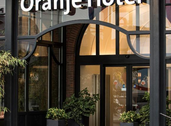 Hampshire Hotel - Oranje Leeuwarden, Гронинген