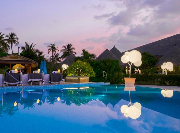 Курортный отель Cocoon Maldives