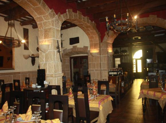 Hostal Restaurante La Diligencia, Торредембарра