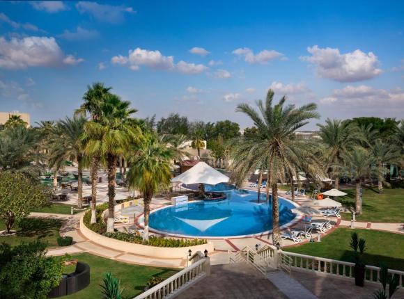 Отель Mafraq Hotel Abu Dhabi, Абу-Даби