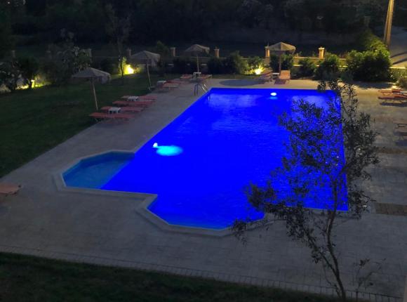 Mythos apts hotel