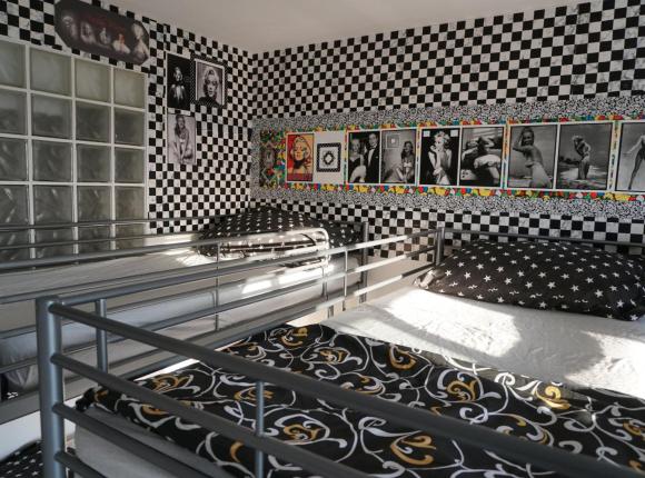 Pull Studio Hostel, Братислава