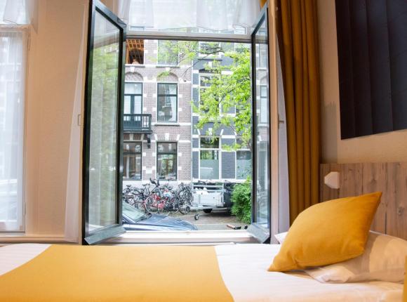 Hotel Asterisk 3 star superior, Амстердам