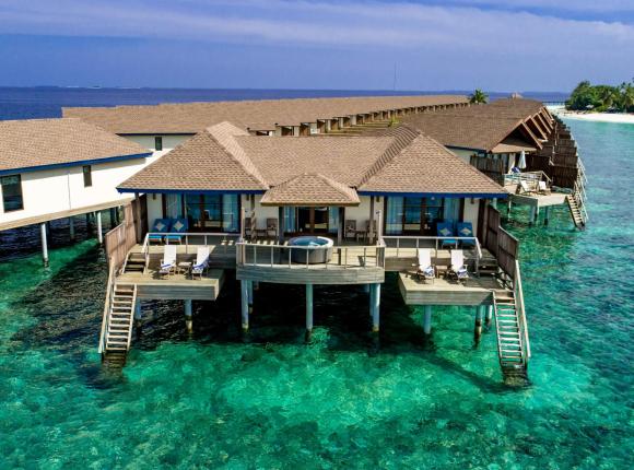 Reethi Faru Resort, Вакару