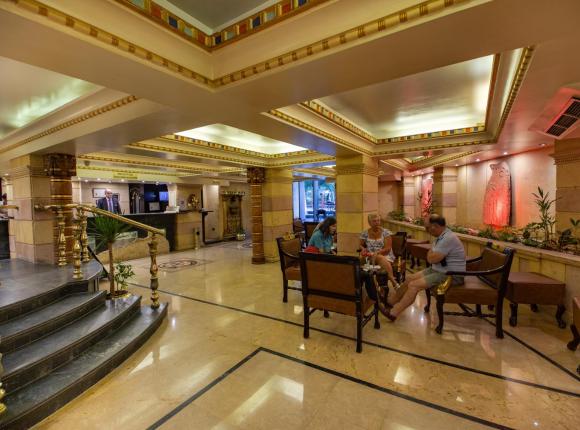 Zayed Hotel, Каир