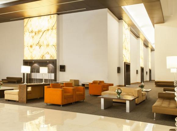 NH Collection Mexico City Airport T2, Мехико