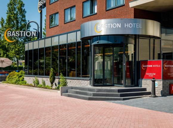 Bastion Hotel Haarlem Velsen, Амстердам