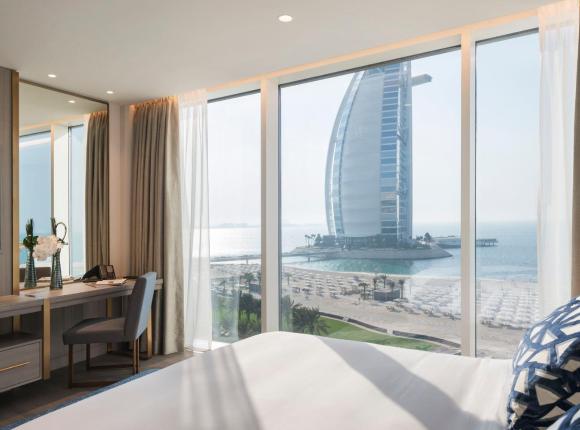Курортный отель Jumeirah Beach Hotel