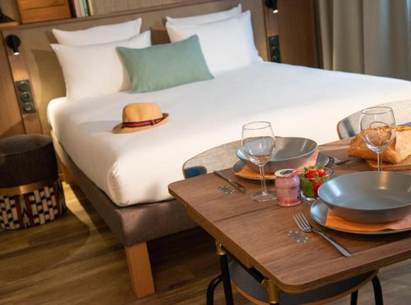 Novotel Suites Nice Airport, Ницца