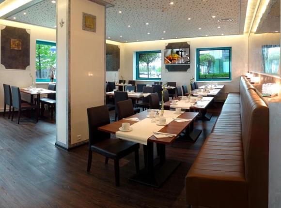 Отель Best Western Amedia Praha