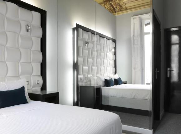 Amra Barcelona Gran Via, Барселона