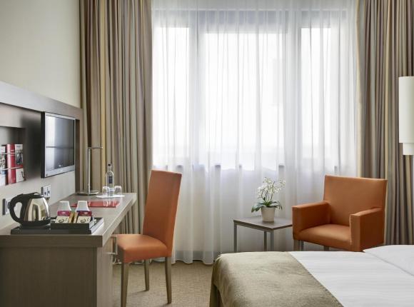 IntercityHotel Berlin Hauptbahnhof, Берлин