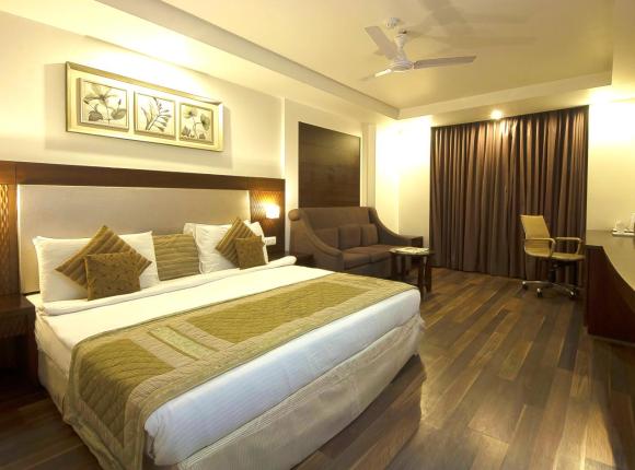 Hotel Le Roi, Нью-Дели