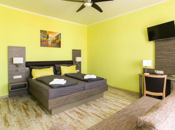 Pension Eshramo, Барт