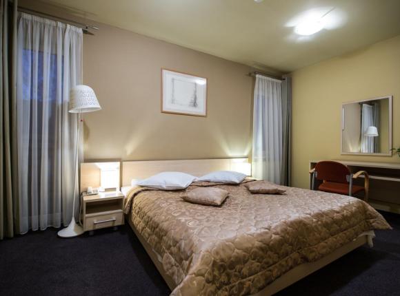 Hotel Audenis