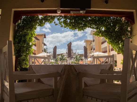 Los Flamencos Aparthotel Beach Club