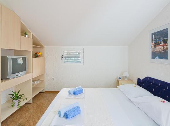 Budva Inn Guest House, Будва