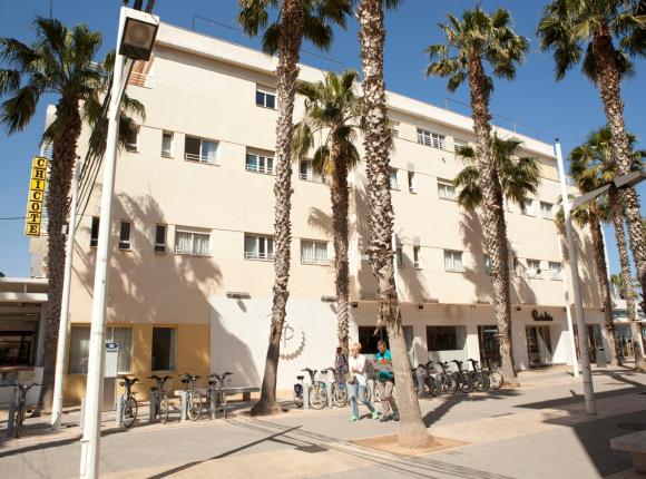 Malvarrosa Beach Rooms, Валенсия