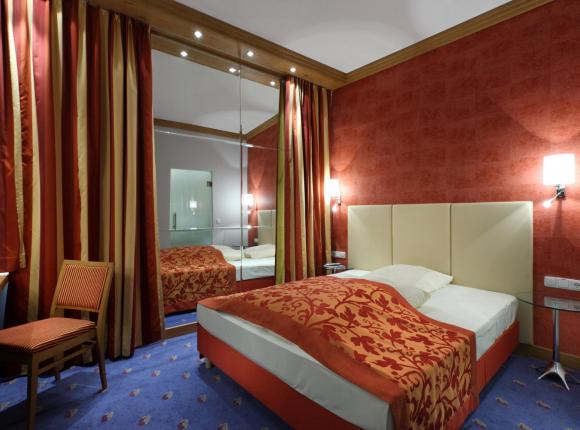 Hotel Goldene Sonne, Мюнхен