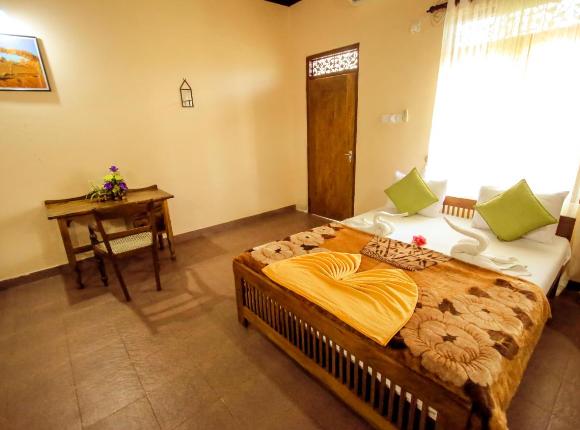 Frangipani motel, Галле