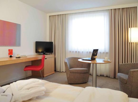 Novotel Düsseldorf City West, Дюссельдорф