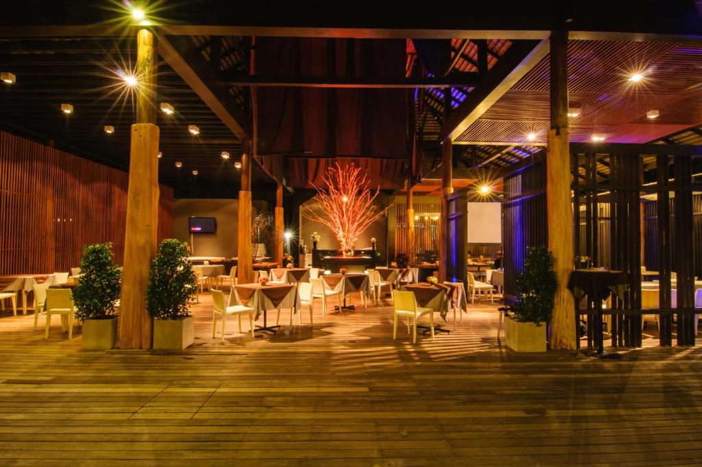 Курортный отель Samed Grandview Resort, Самет