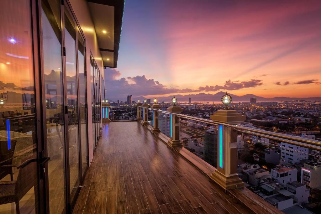 Seven Sea Hotel Da Nang, Дананг