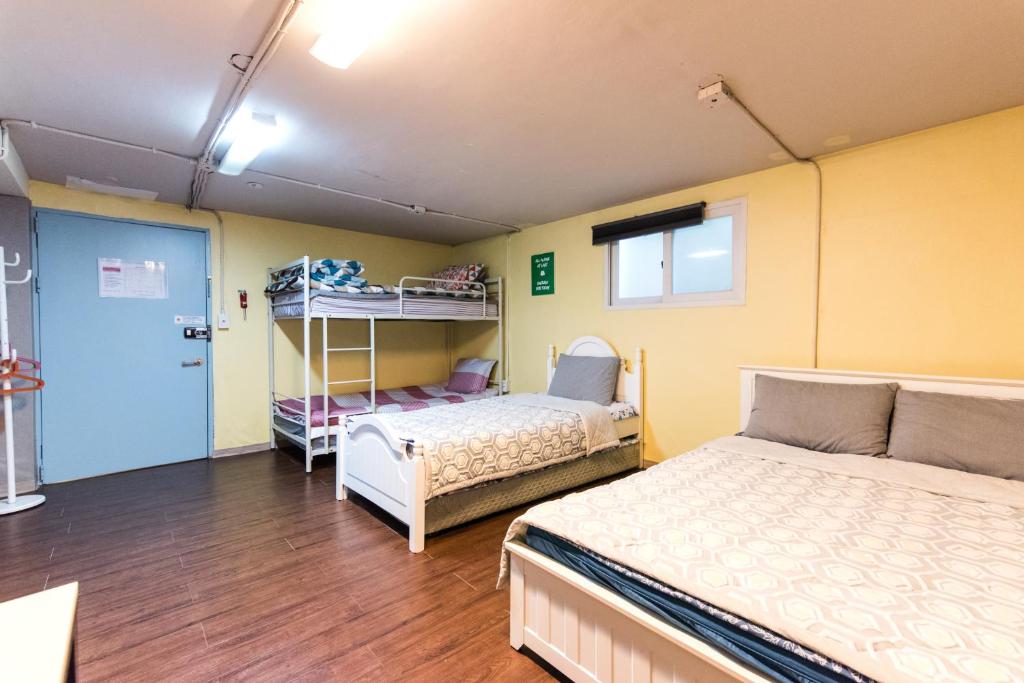 Hongdae Style Guesthouse, Сеул