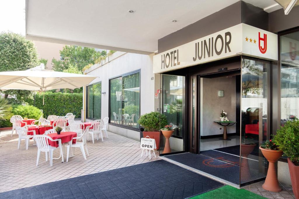 Hotel Junior, Римини
