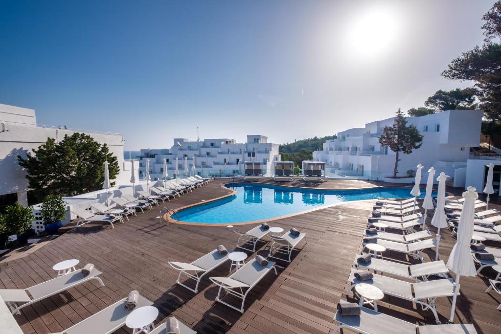 Barceló Portinatx Adults Only, Ибица
