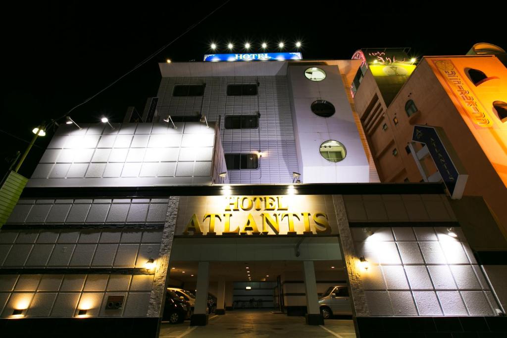 Hotel Atlantis Higashi Osaka (Adult Only), Осака