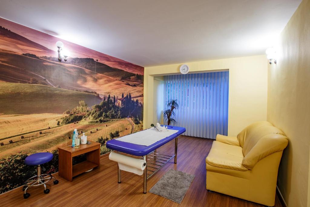 Hotel Apollo, Мамая