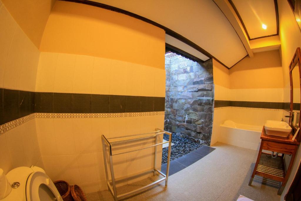 Сьюит (Люкс с террасой), Cahyatika House & Spa