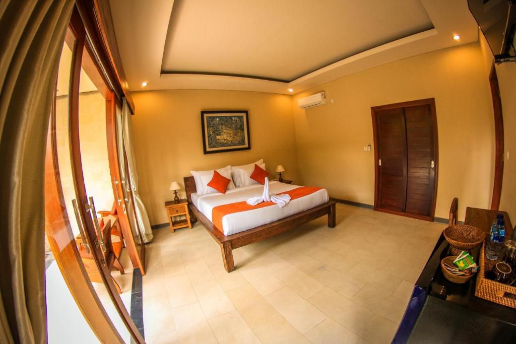 Двухместный (Улучшенный номер с кроватью размера «queen-size»), Cahyatika House & Spa