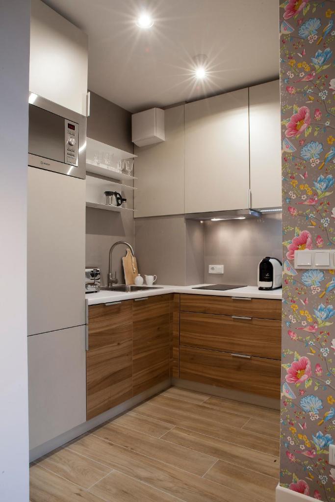 Апартаменты (Апартаменты с 1 спальней), Flower Residence