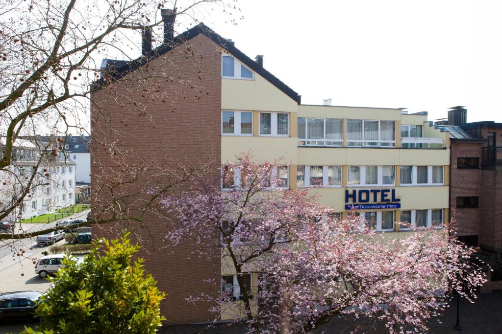 Hotel Am Düsseldorfer Platz, Дюссельдорф