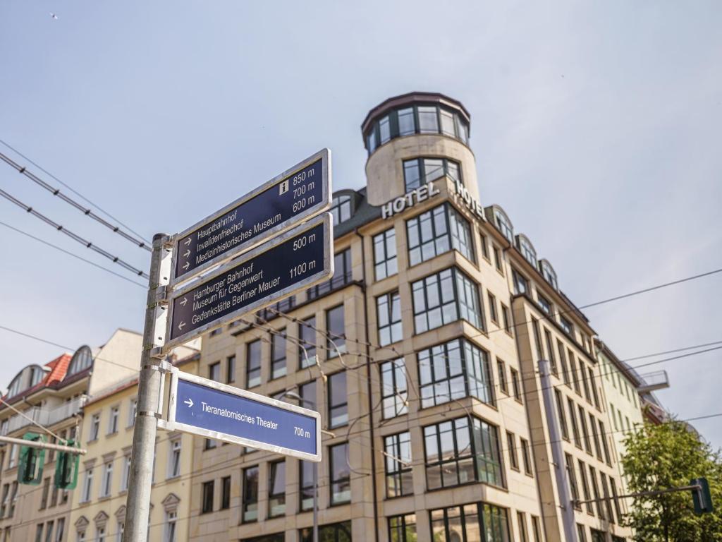 Hotel Berlin Mitte by Campanile, Берлин