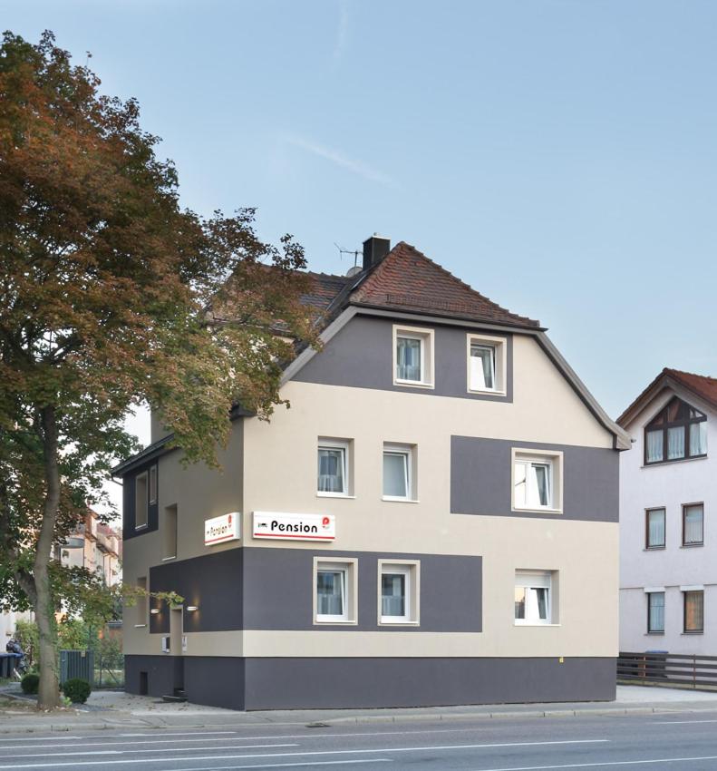 Pension Arkade Heilbronn, Штутгарт