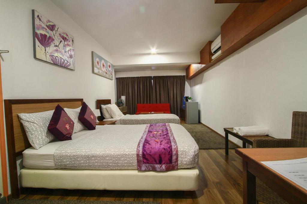 Четырехместный (Улучшенный четырехместный номер), Magpie Residence