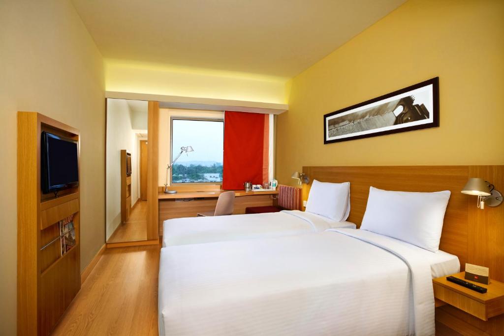 Двухместный (Sweet Bed Room- Early Check-In And Late Check Out- Queen/Twin), ibis Chennai OMR- An AccorHotels Brand